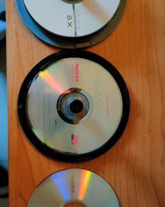 27 cd-r + 13 dvd-r vergini vuoti + 80 bustine