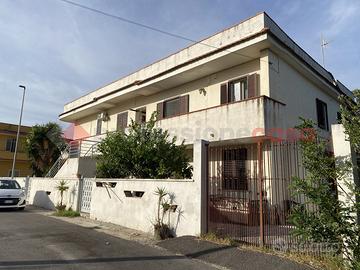 Appartamento Mondragone [Cod. rif 3339248VRG]