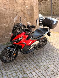 HONDA X-ADV 750