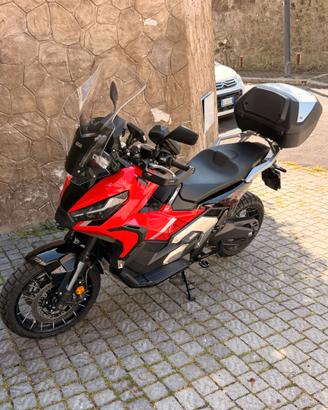 HONDA X-ADV 750