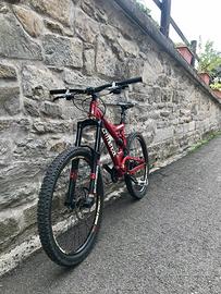 bicicletta commencal