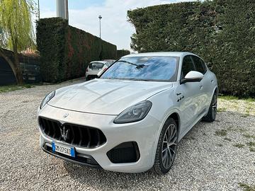 Maserati Grecale (Modena)