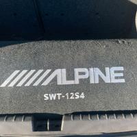 Alpine Swt 12S4 Subwoofer 1000w in cassa per auto