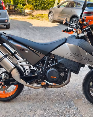 KTM 690 SuperMoto 2007 A2