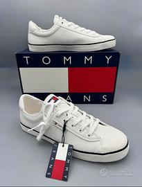 Sneakers Tommy Hilfiger N° 45 NUove