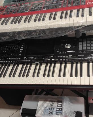KORG PA5X EX DEMO ESPOSIZIONE NEGOZIO 76 TASTI