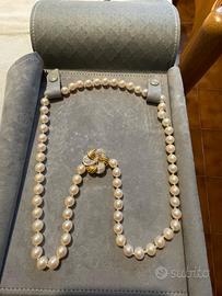 COLLANA PERLE CON   FERMAGLIO ORO BRILLANTINI