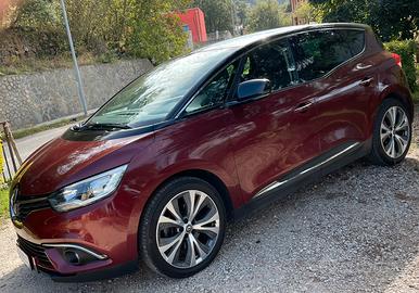 Renault Scenic 1.5 dCi 110 CV Intens