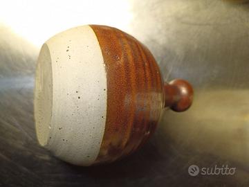Piccolo vaso da collezione.