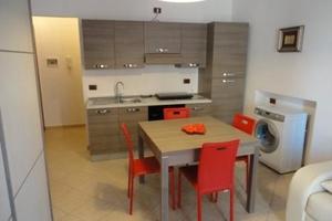 Monolocale in villa arredato a Carbonara