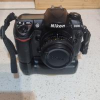 Nikon D200 con Battery Grip