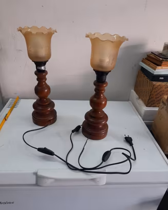 Coppia di Lampade da Tavolo Vintage in Legno