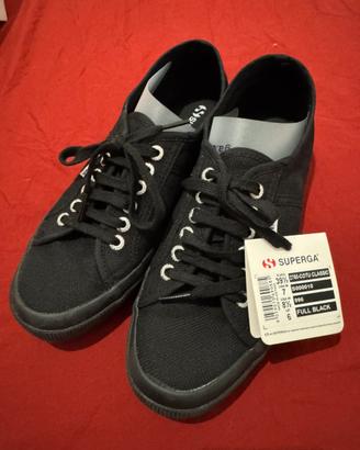 Superga
