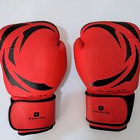 Guantoni ergonomici e fasce boxe Domyos