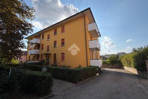 4 LOCALI A NEVIANO DEGLI ARDUINI