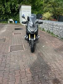 x adv