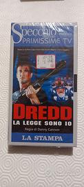 VHS NUOVA "DREDD LA LEGGE SONO IO"