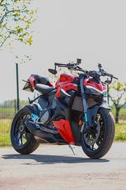 Ducati Streetfighter V2