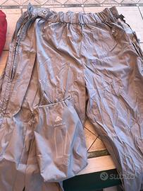 Pantaloni impermeabili e antivento