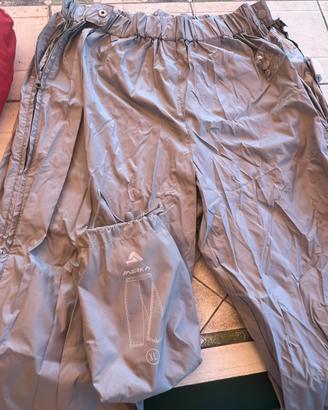 Pantaloni impermeabili e antivento