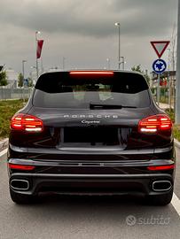 Porsche Cayenne PLATINUM EDITION tiptronc