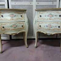 COMODINI LACCATI STILE VENEZIANO