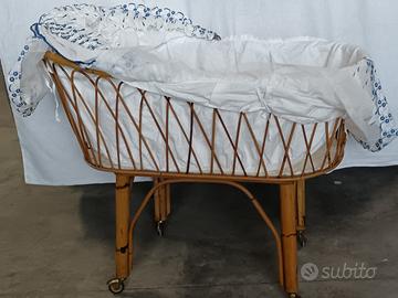 Culla in vimini 1977 con fodera originale