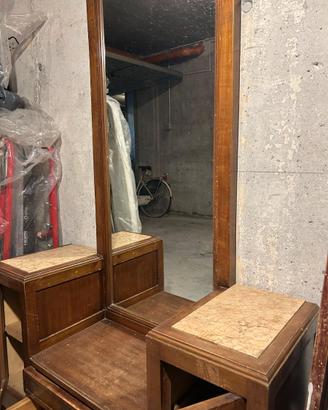 Specchiera del Primo Novecento