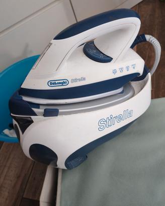 Ferro da stiro con caldaia DeLonghi Stirella