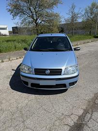 Fiat Punto 2003 Neopatentati