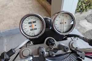 Sukuki bandi GsF 400  "ASI€