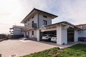 CASA INDIPENDENTE A NOLE