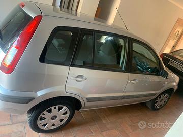 Ford Fusion 1,4 TDCI 2008 - neopatentati 