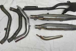 scarico originale 883 sportster Iron 2009