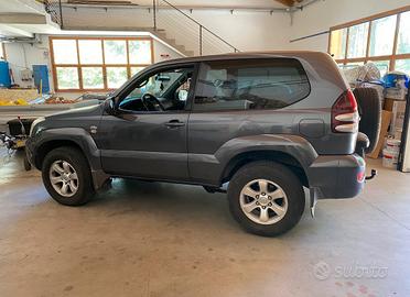 Toyota land cruiser kdj