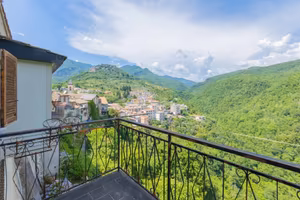 Appartamento di 129 m² con 5 locali a Licenza