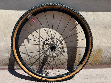 Cerchi bici Dt Swiss C1850