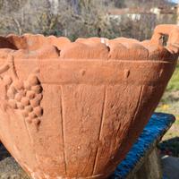 vasi di terracotta  antichi 