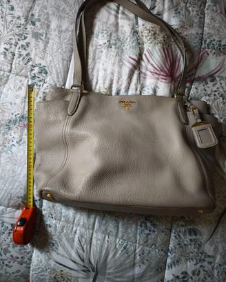 Borsa Prada in pelle pomice