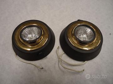 nr 2 faretti spot per illuminazione con lampadine