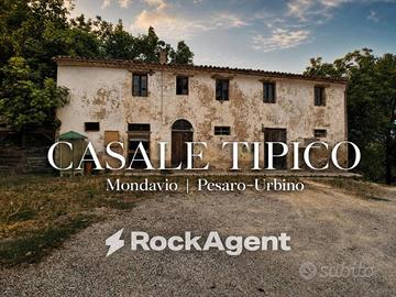 Rustico / Casale di 134 m² con più di 5 locali a M