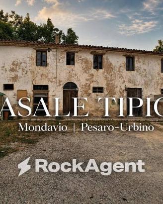 Rustico / Casale di 134 m² con più di 5 locali a M