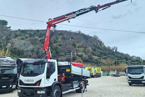 Iveco Eurocargo 180E32P Gru Fassi 185 + gib