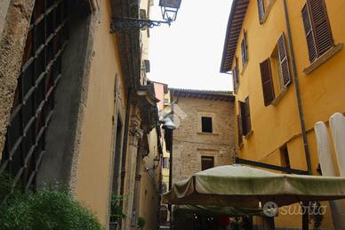 3 LOCALI A ASCOLI PICENO