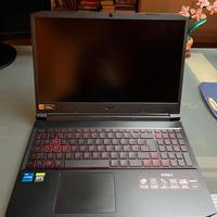 Acer Nitro 5, 15.6”, intel i7, 16GB RAM, 1T SSD