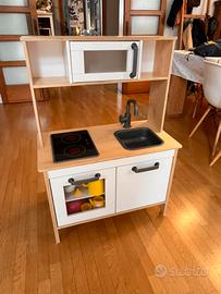 Cucinetta giocattolo Ikea