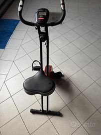 Cyclette con contachilometri