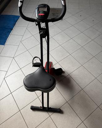 Cyclette con contachilometri