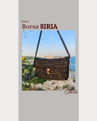 borsa fatta a mano all'uncinetto 
