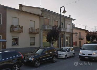 Immobile in asta di 864 m² con più di 5 locali e b